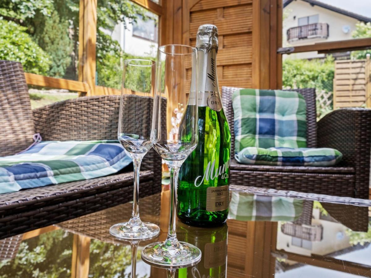 Idyllic Bungalow In Feusdorf With Forest View Dış mekan fotoğraf